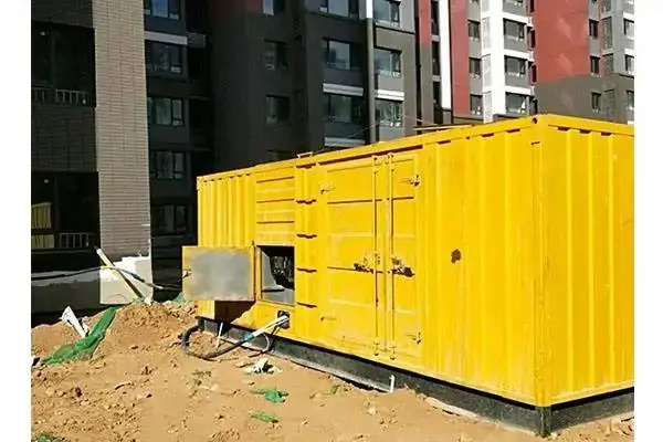 科尔沁发电机租赁中燃油压力过低会对发动机的哪些部件造成损坏？