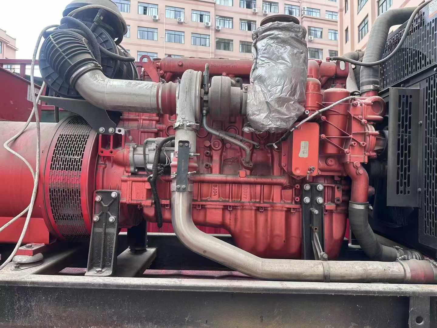 科尔沁如何选择适合 600kW 柴油发电机组的过载保护器？